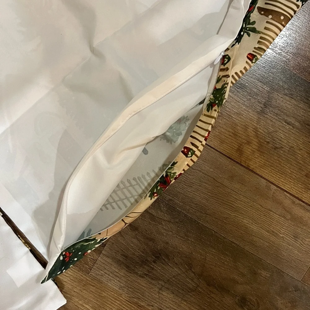 4PC 18in*18in Christmas Pillow Cushion Covers NWT
